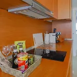Cubo's Side Patos & Parking ベナルマデナ